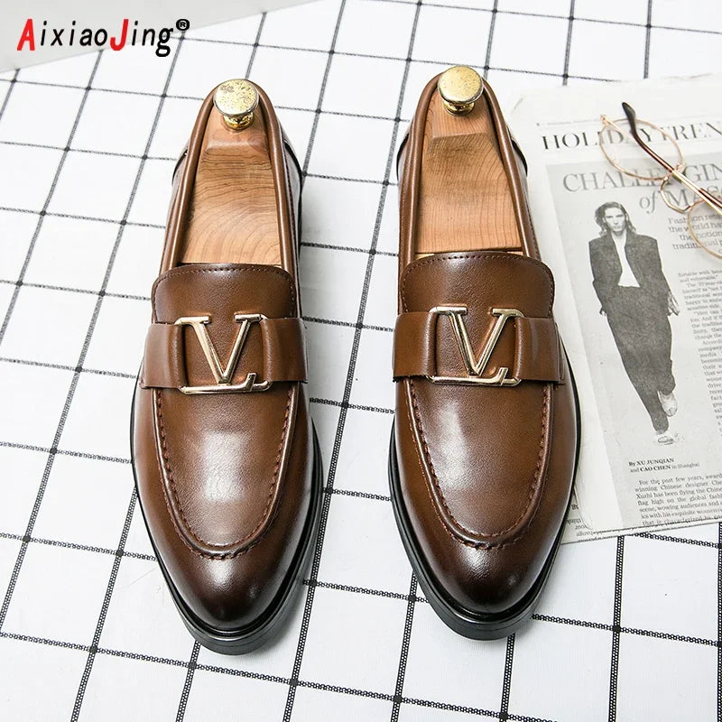 Men's Pointed Toe Leather Buckle Dress Loafers