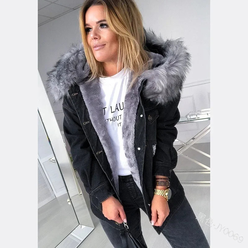 Women's Distressed Fur Collar Denim Jacket