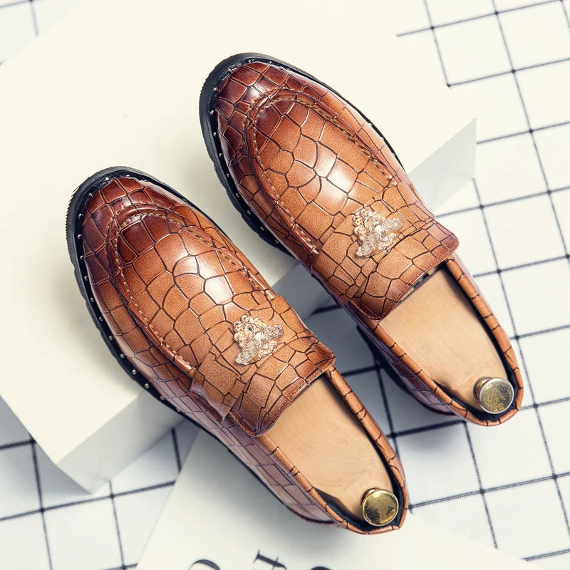 Men's Black Pointed-Toe Leather Brogue Loafers