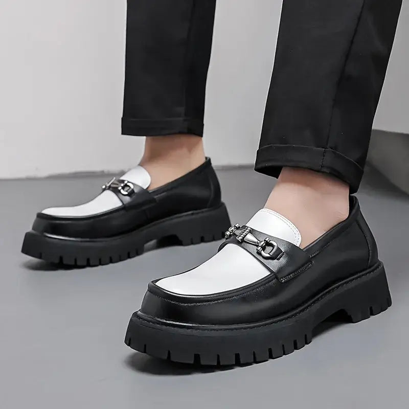 Men's British Metal Buckle Leather Loafers