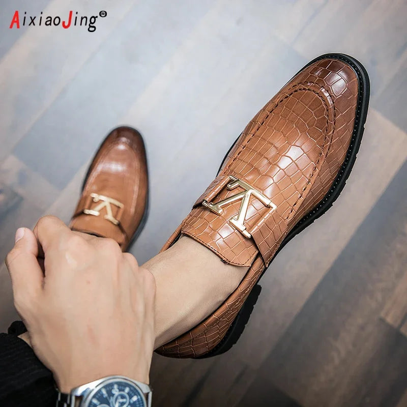 Men's Pointed Toe Leather Buckle Dress Loafers