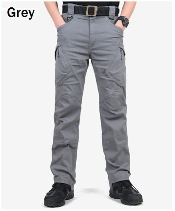 Men's gray tactical cargo pants product photo