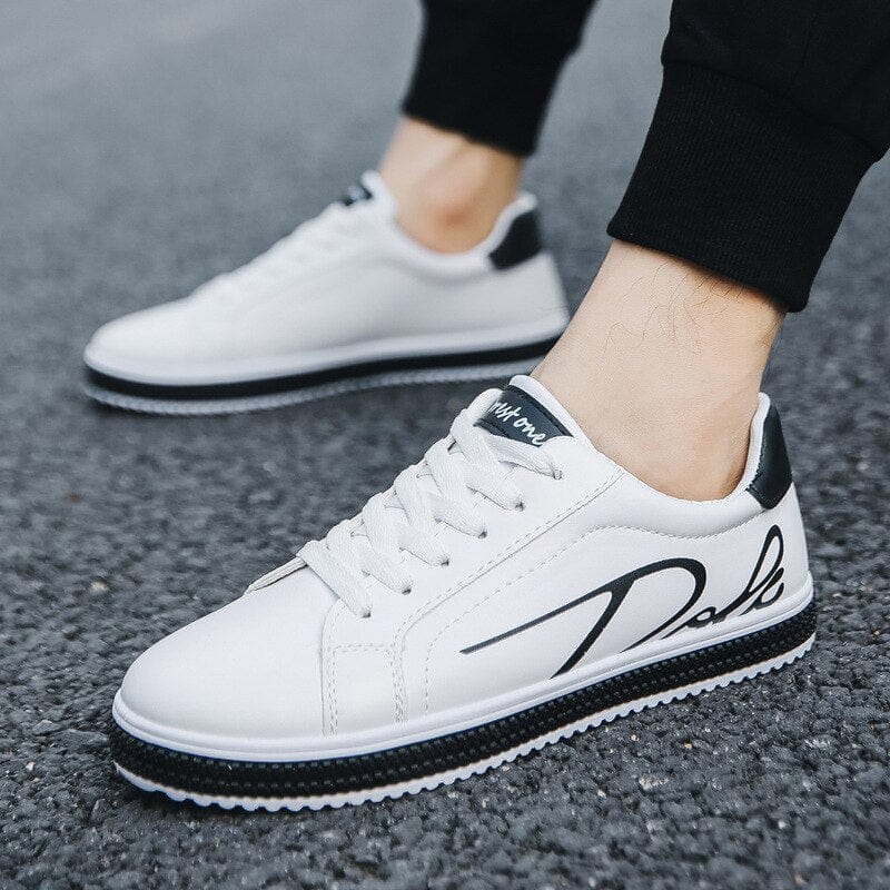 Men's Breathable White Board Sneakers Casual Student Flats