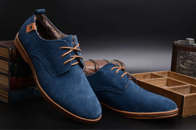 Men's Plus Size Suede Velvet-Lined Lace-Up Casual Shoes