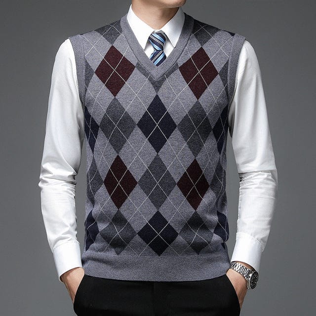 Men's Argyle V-Neck Knit Vest Pullover