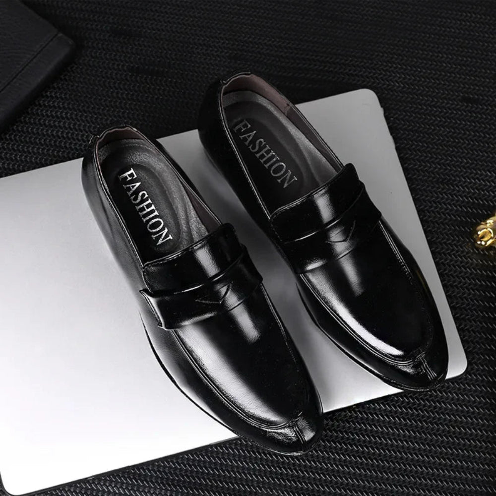 Men's British Pointed Toe Leather Business Dress Shoes