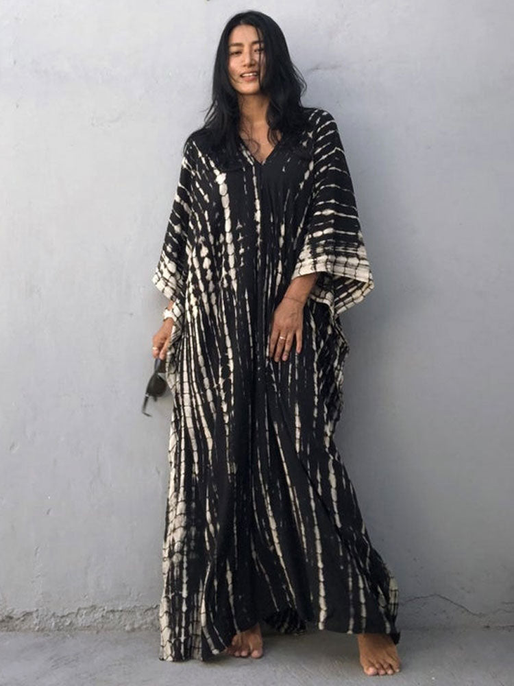 Women's Bohemian Printed V-Neck Batwing Split Maxi Dress