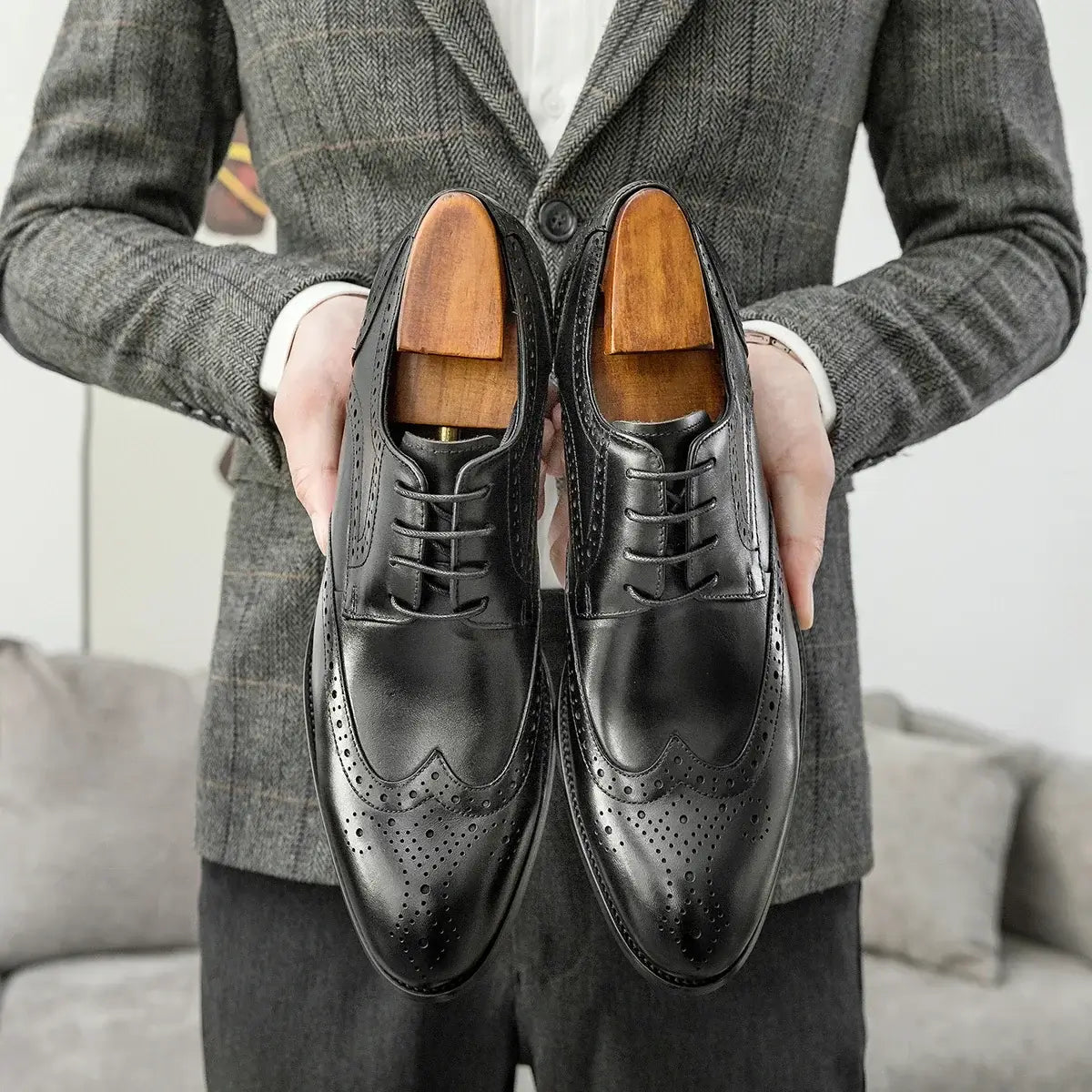 Men's Multi-Color Breathable Leather Wedding Brogue Shoes