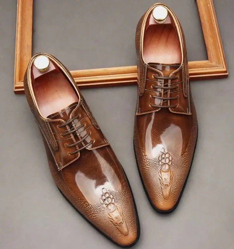 Men's crocodile-pattern pointed toe leather dress shoes brown pair