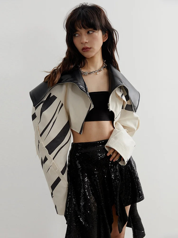 Women's Contrast Lapel Zipper Short Jacket Coat