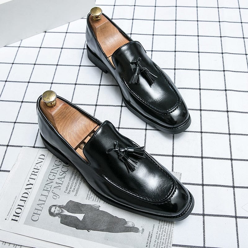 Men's Red PU Leather Tassel Wedding Loafers