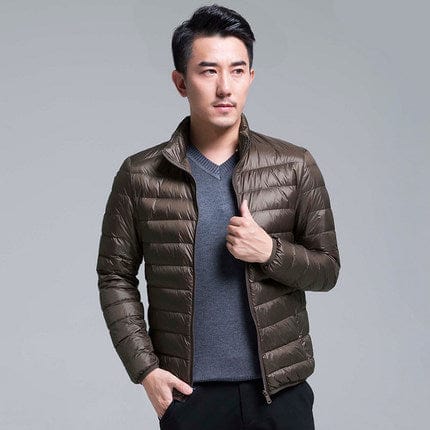 Men's Packable Lightweight Water-Resistant Hooded Down Jacket