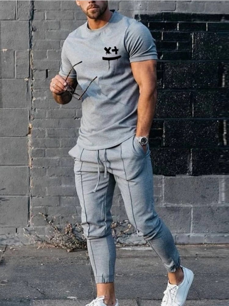 Men's Printed Short-Sleeve Tee and Slim Pants Two-Piece Set