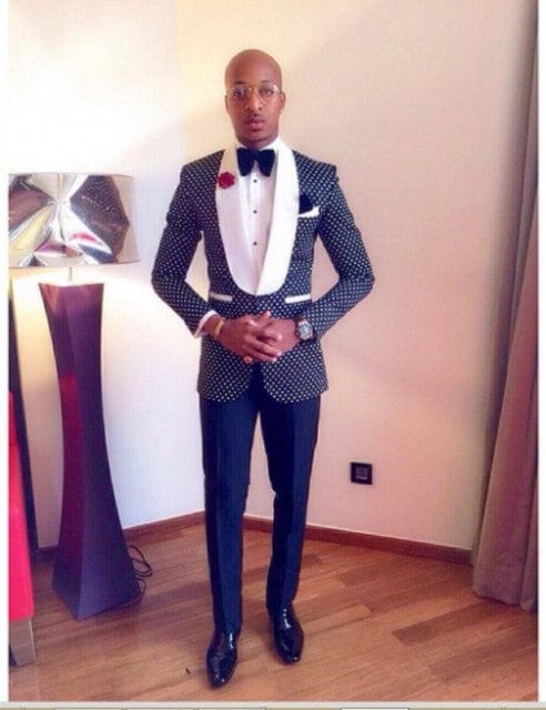 Men's Shiny Silver Grey Peak Lapel Wedding Tuxedo Set
